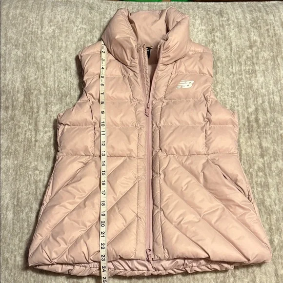 NWOT New Balance Pink Puffer Vest - Picture 5 of 9